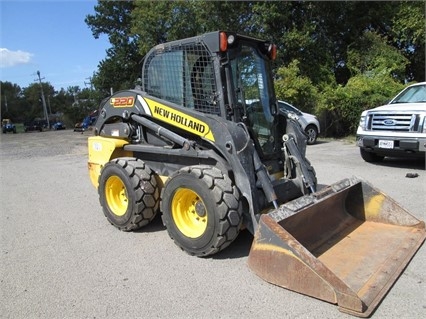 Minicargadores New Holland L220 usada a buen precio Ref.: 1476914633686302 No. 4