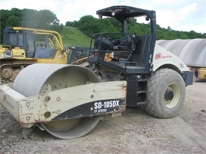 Compactadora Vibratoria Ingersoll-rand SD105DX seminueva en perfe Ref.: 1477079747710609 No. 2