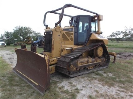 Tractores Sobre Orugas Caterpillar D6N en venta Ref.: 1477418934942989 No. 2