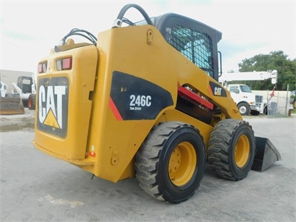 Minicargadores Caterpillar 246 C