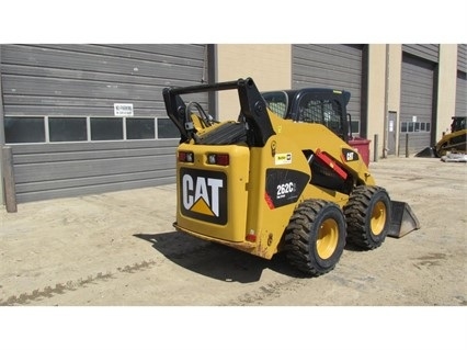 Minicargadores Caterpillar 262C de segunda mano a la venta Ref.: 1478026972469812 No. 2