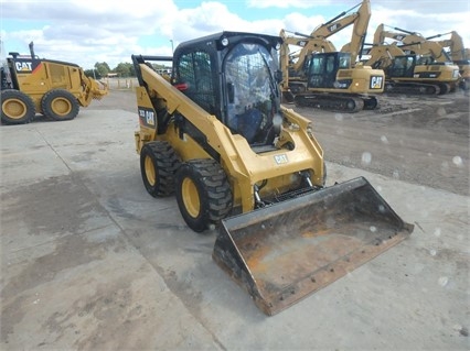 Minicargadores Caterpillar 262 en venta, usada Ref.: 1479145415646819 No. 2