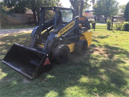 Minicargadores New Holland L230 de medio uso en venta Ref.: 1480538857972564 No. 2