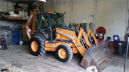 Backhoe Loaders Case 580SN