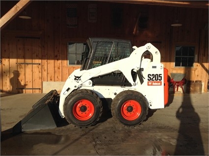 Minicargadores Bobcat S205