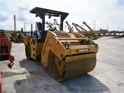 Compactadora Vibratoria Caterpillar CB54 en buenas condiciones Ref.: 1481662749521818 No. 4