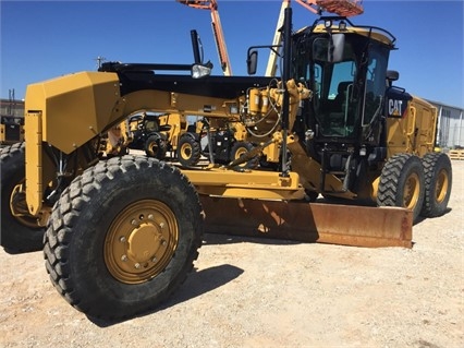 Motoconformadoras Caterpillar 140M seminueva en perfecto estado Ref.: 1481830238968521 No. 3