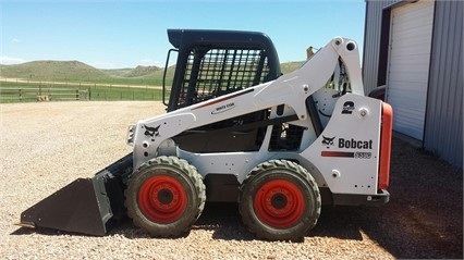 Minicargadores Bobcat S590