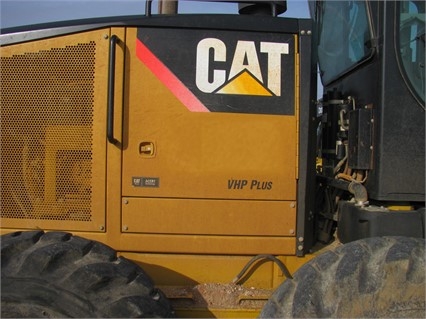 Motoconformadoras Caterpillar 140M usada a la venta Ref.: 1484000926268725 No. 4