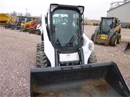 Miniloaders Bobcat S590