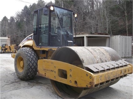 Compactadora Vibratoria Caterpillar CS-563E