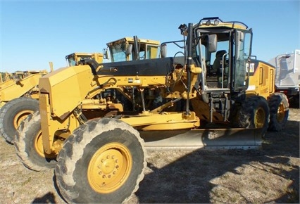 Motoconformadoras Caterpillar 12M