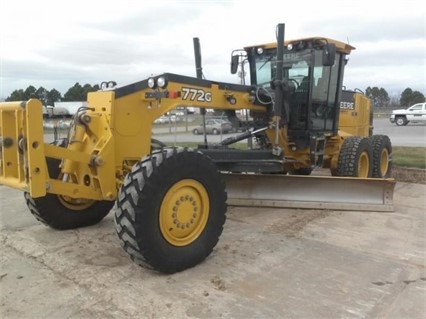 Motoconformadoras Deere 772G