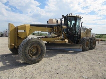 Motoconformadoras Caterpillar 14M de segunda mano a la venta Ref.: 1486498895335340 No. 2