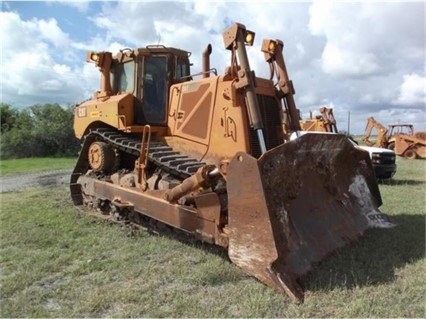 Dozers/tracks Caterpillar D8T