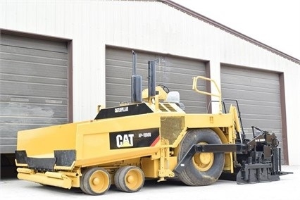 Pavimentadoras Caterpillar AP-1000B