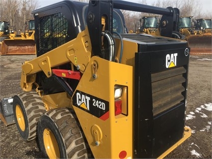 Minicargadores Caterpillar 242 seminueva en venta Ref.: 1488237447095725 No. 4