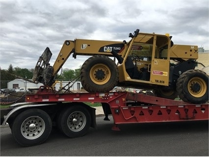 Telehandler Caterpillar TL943