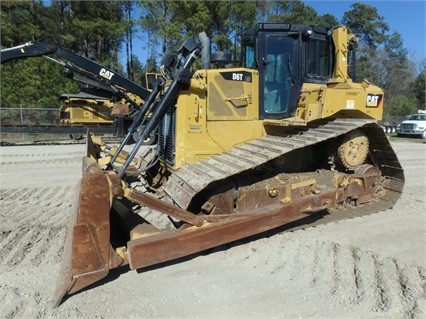 Dozers/tracks Caterpillar D6T