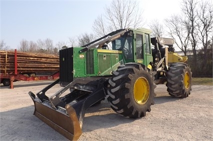 Forestales Maquinas Deere 748H