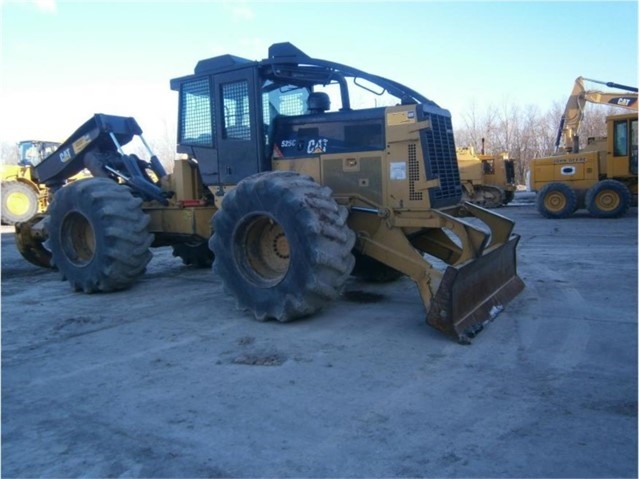 Forestales Maquinas Caterpillar 525C en venta Ref.: 1490292112514858 No. 2