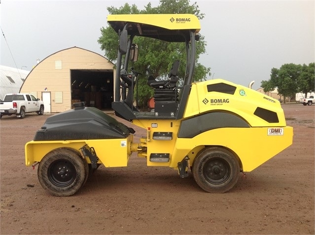 Compactadora Con Llantas Bomag BW11RH en optimas condiciones Ref.: 1490723738804315 No. 2