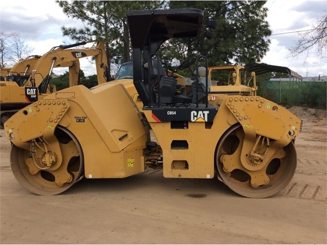 Compactadora Vibratoria Caterpillar CB54 usada de importacion Ref.: 1490727702622263 No. 3