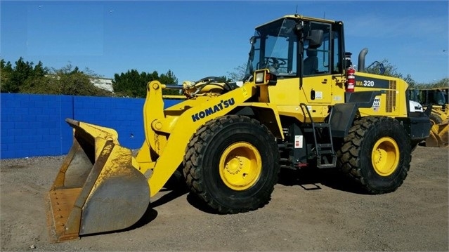 Cargadoras Sobre Ruedas Komatsu WA320