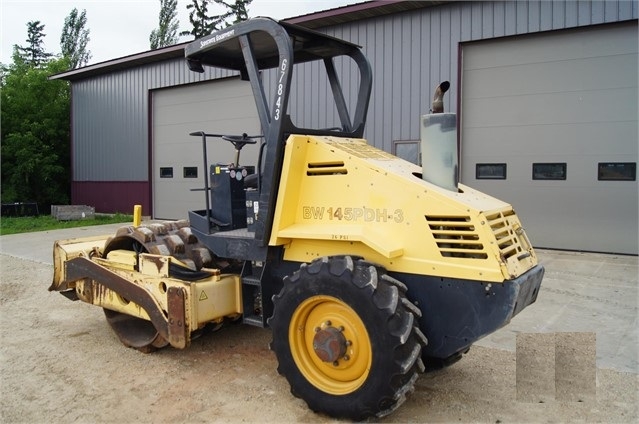 Compactadora Vibratoria Bomag BW145PDH de medio uso en venta Ref.: 1491926037105643 No. 2