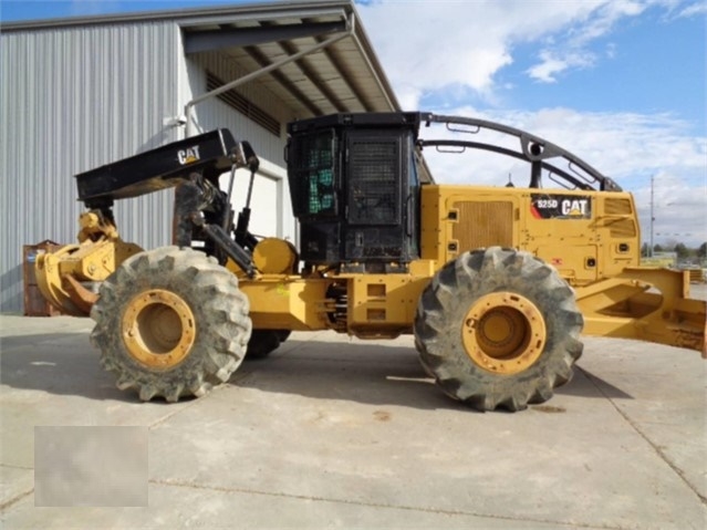 Forestales Maquinas Caterpillar 525 de importacion a la venta Ref.: 1492015527869596 No. 4