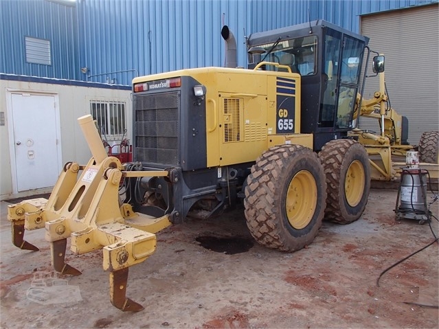 Motoconformadoras Komatsu GD655-3E0 de segunda mano en venta Ref.: 1492465239846807 No. 4