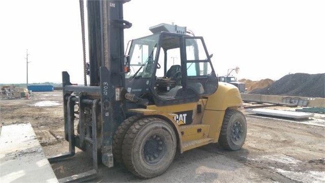 Montacargas Caterpillar P30000 importada en buenas condiciones Ref.: 1492704991595691 No. 3