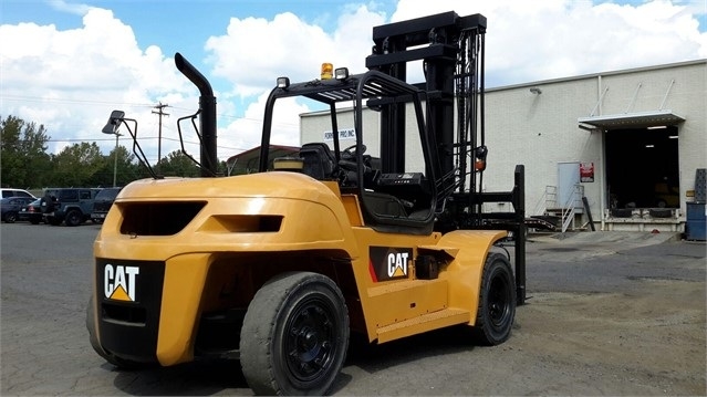 montacarga caterpillar p33000