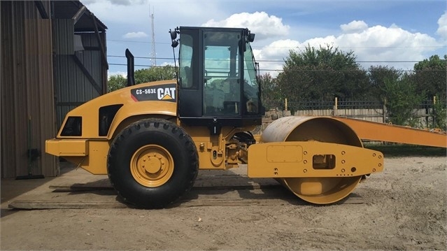 Compactadora Vibratoria Caterpillar CS-563E importada Ref.: 1492810279000674 No. 4