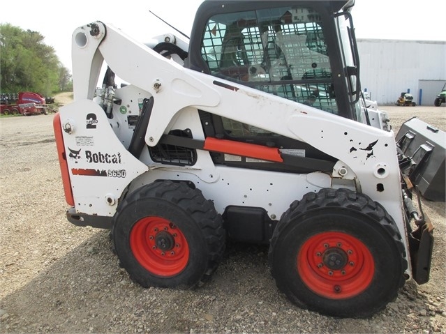 Minicargadores Bobcat S650