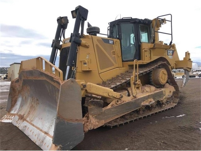 Dozers/tracks Caterpillar D8T