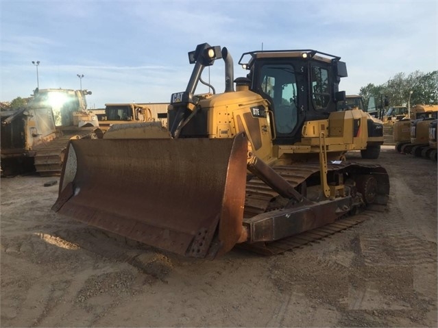 Dozers/tracks Caterpillar D7E