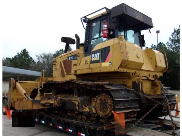 Tractores Sobre Orugas Caterpillar D7E de importacion a la venta Ref.: 1495574516824954 No. 4