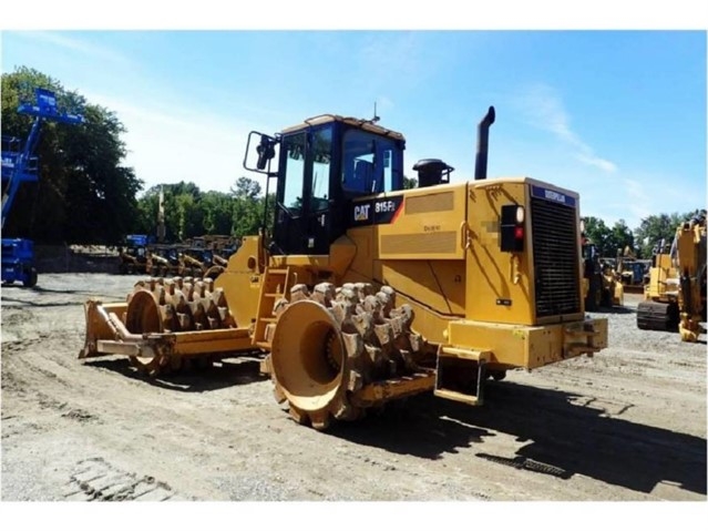 Compactadoras Suelos Y Rellenos Caterpillar 815F en optimas condi Ref.: 1496085270084102 No. 3