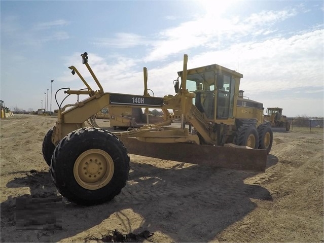 Motoconformadoras Caterpillar 140H seminueva en venta Ref.: 1496250609381394 No. 2