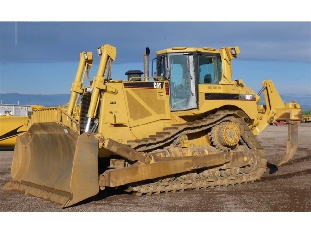 Dozers/tracks Caterpillar D8T