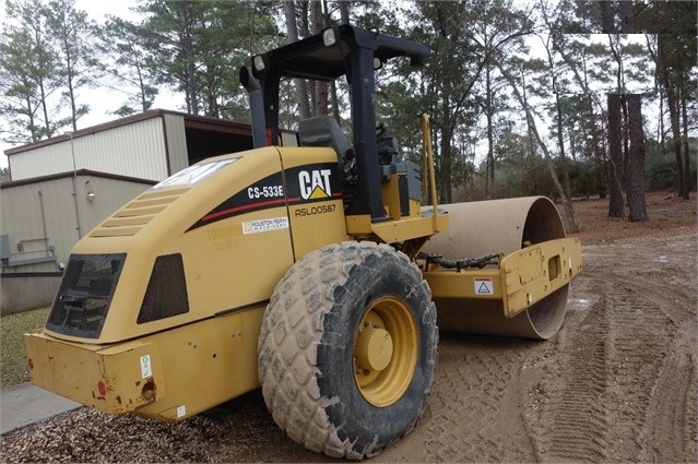 Compactadora Vibratoria Caterpillar CS-533E en buenas condiciones Ref.: 1496956024150483 No. 3