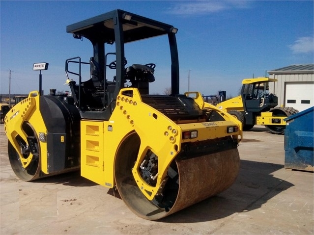 Compactadora Vibratoria Bomag BW161AD