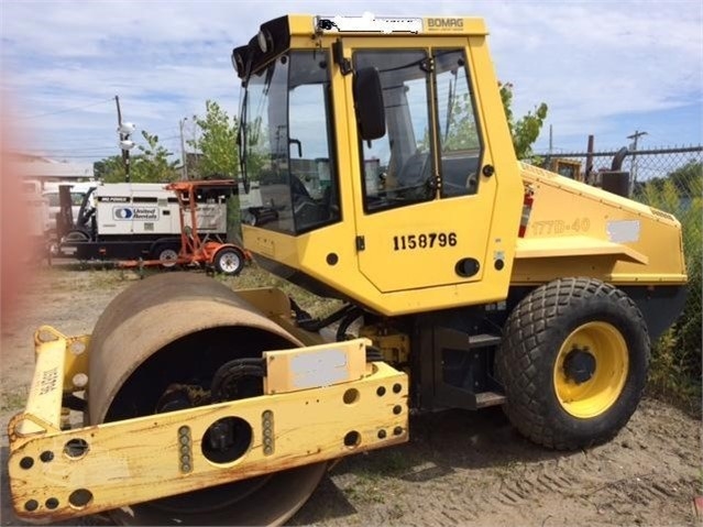 Vibratory Compactors Bomag BW177D