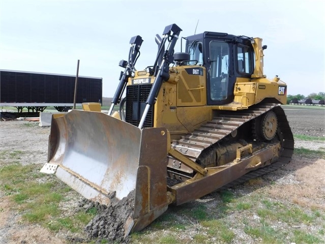 Tractores Sobre Orugas Caterpillar D6T