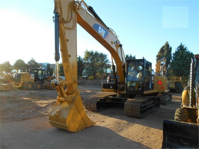 Excavadoras Hidraulicas Caterpillar 320EL de segunda mano a la ve Ref.: 1499187473650578 No. 3