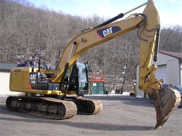 Excavadoras Hidraulicas Caterpillar 320EL de medio uso en venta Ref.: 1499275581137737 No. 4