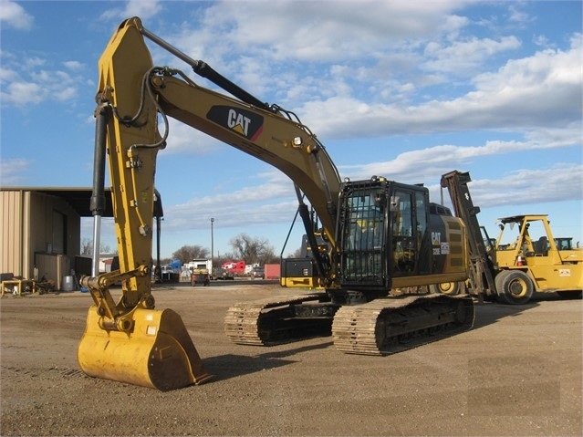 Hydraulic Excavator Caterpillar 320EL