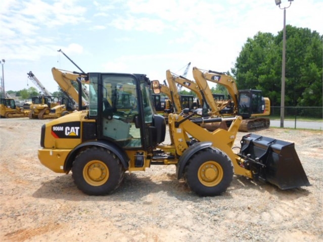 Wheel Loaders Caterpillar 906