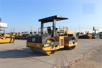 Compactadora Vibratoria Caterpillar CB-634D usada a buen precio Ref.: 1501514948207904 No. 3